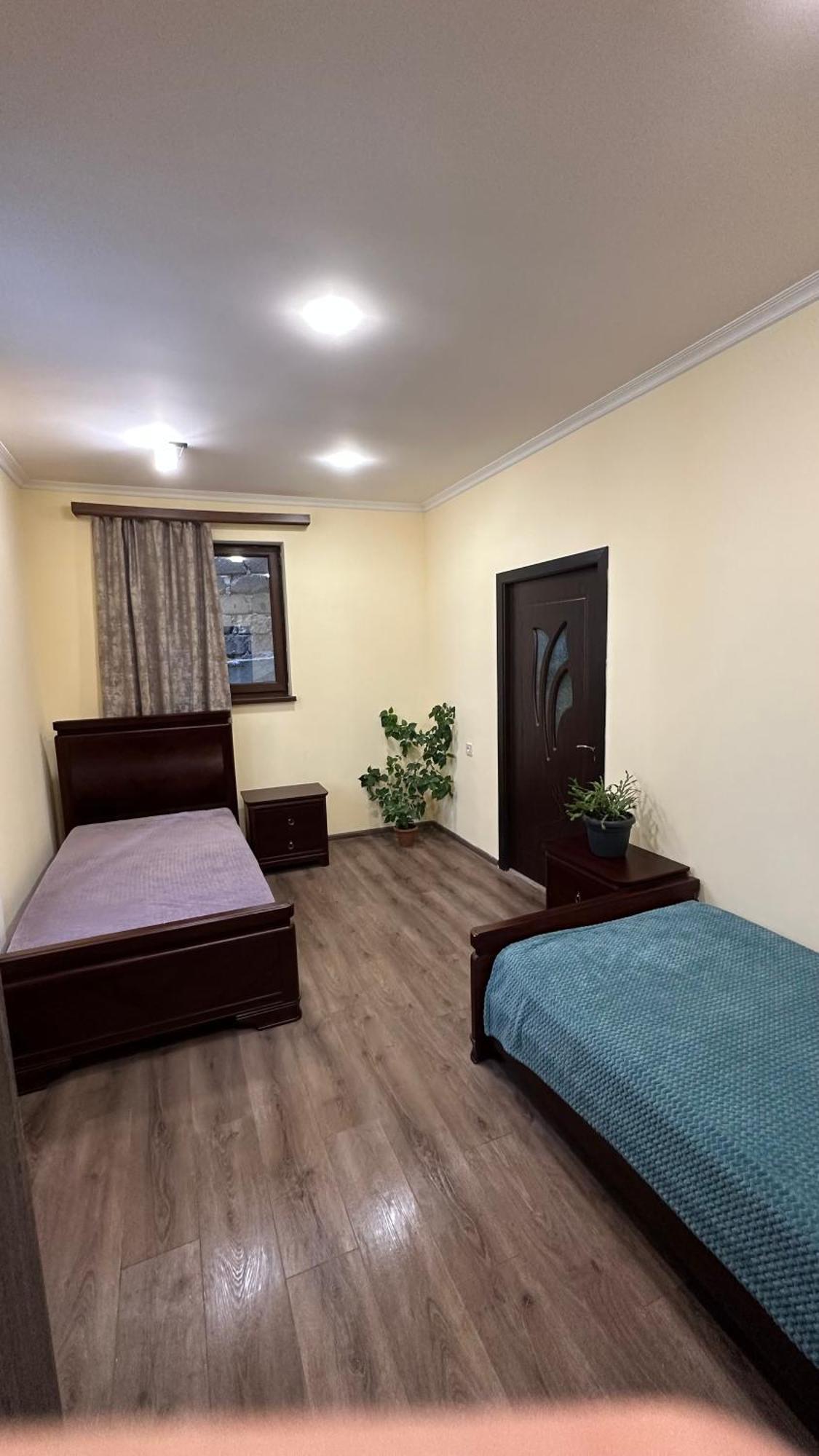 Rest & Relax Hotel Ереван Экстерьер фото